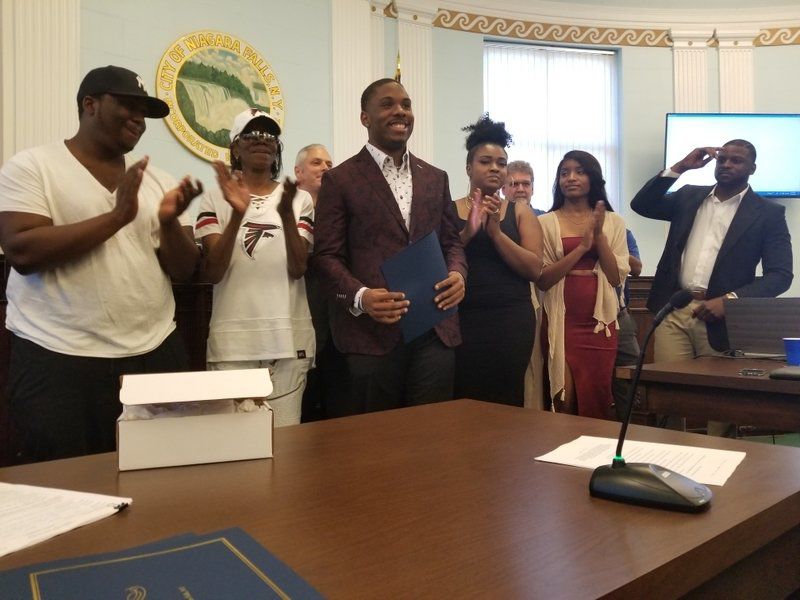 Qadree Ollison honored by NF City Council